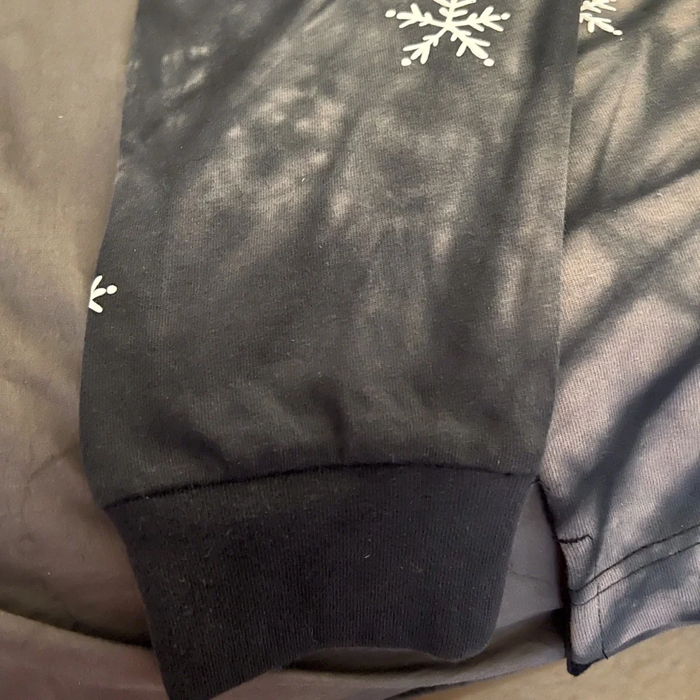 NWT Nightmare Before Christmas spirit jersey gender neutral - Picture 5 of 5